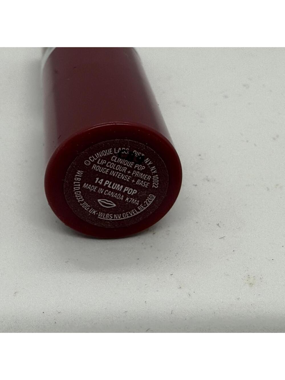 Clinique Pop Lip Colour + Primer - Plum Pop 14 - Berry Shade - Picture 2 of 4